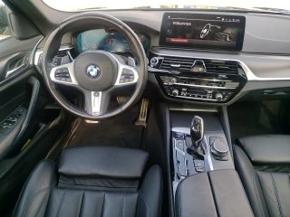 BMW 530d 48 V Touring xDrive Aut.